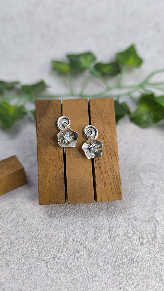 Spinning Flower Earrings with Aquamarines