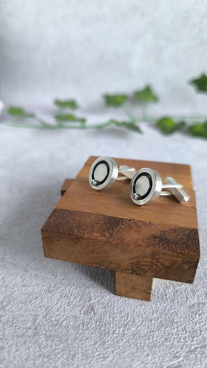 Fidget Cufflinks with black diamonds