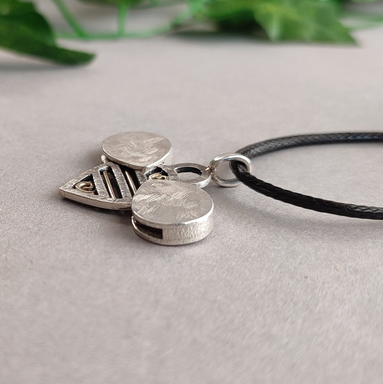 Bee Pendant with movable wings