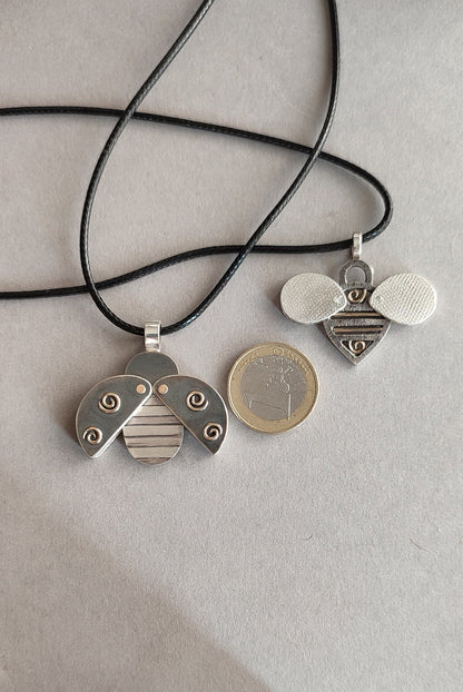 Bee Pendant with movable wings