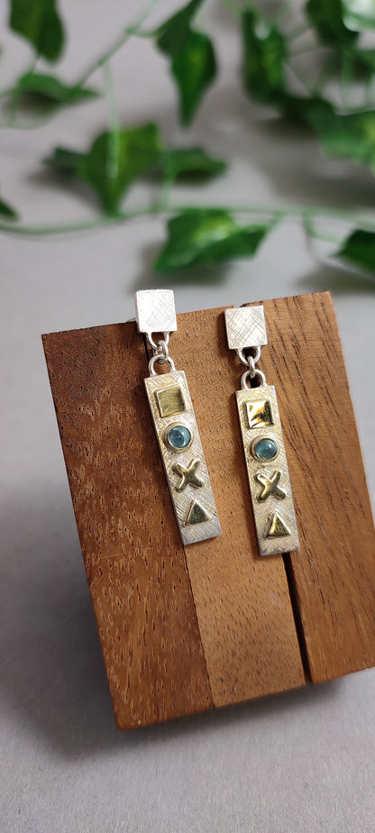 Gamer Earrings with Emerald and 14ct gold
